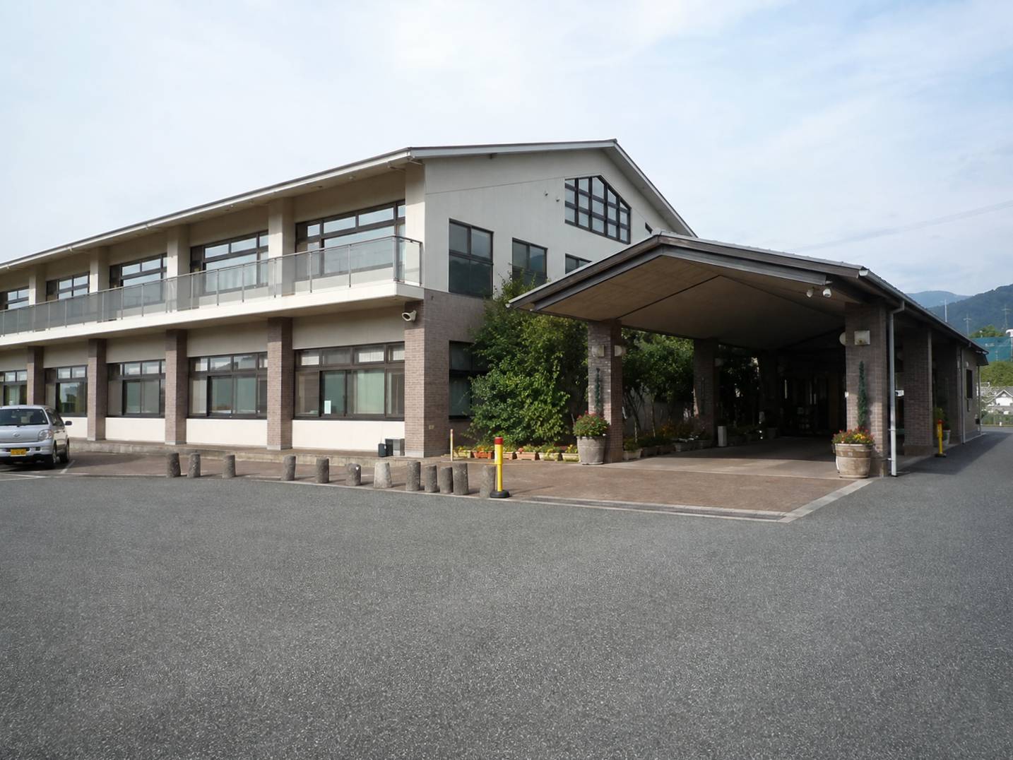 仁礼コミュニティセンター